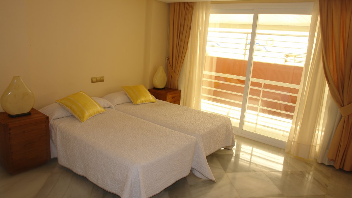 Marina Mariola Apartamento Duplex 2 dormitorios Sur