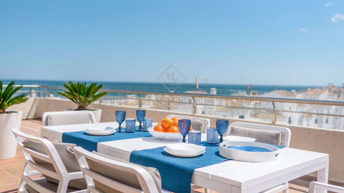 Marina Mariola Marbella, 2 Dormitorios Este