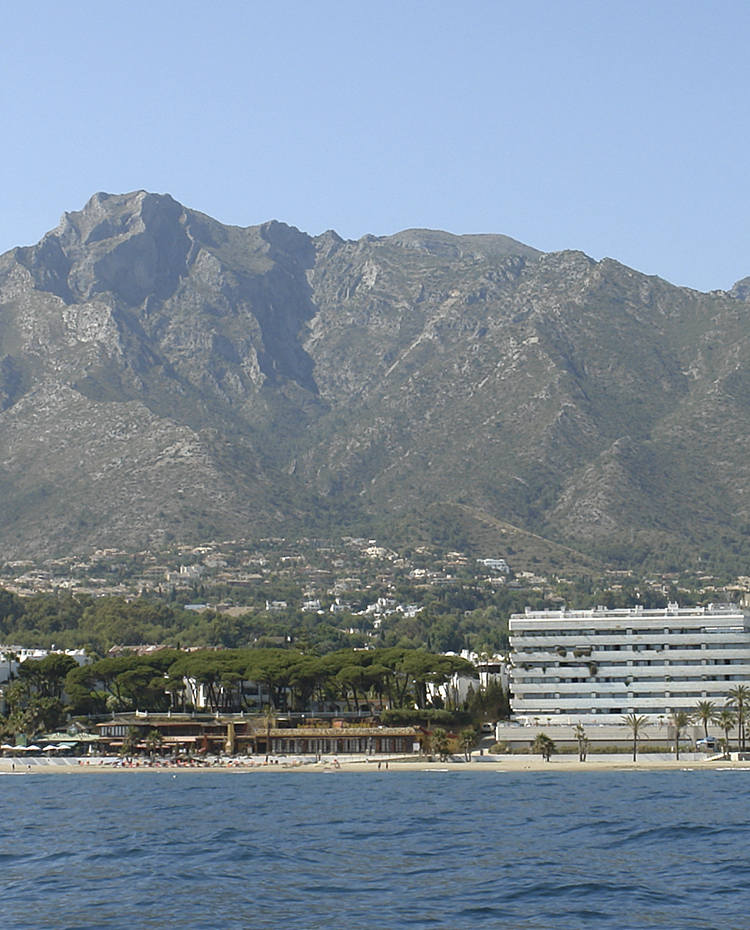 Marina Mariola Marbella, Suite Deluxe Vista al Mar.